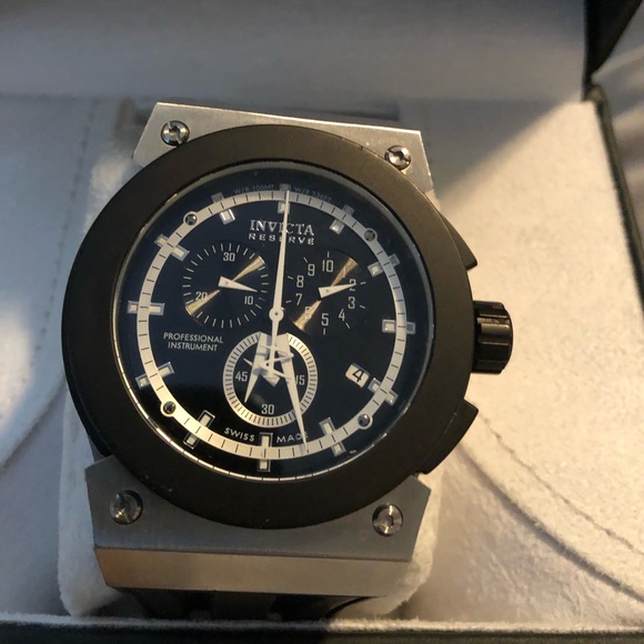 Invicta Reserve Russian Diver Akula - Picture 2 of 2